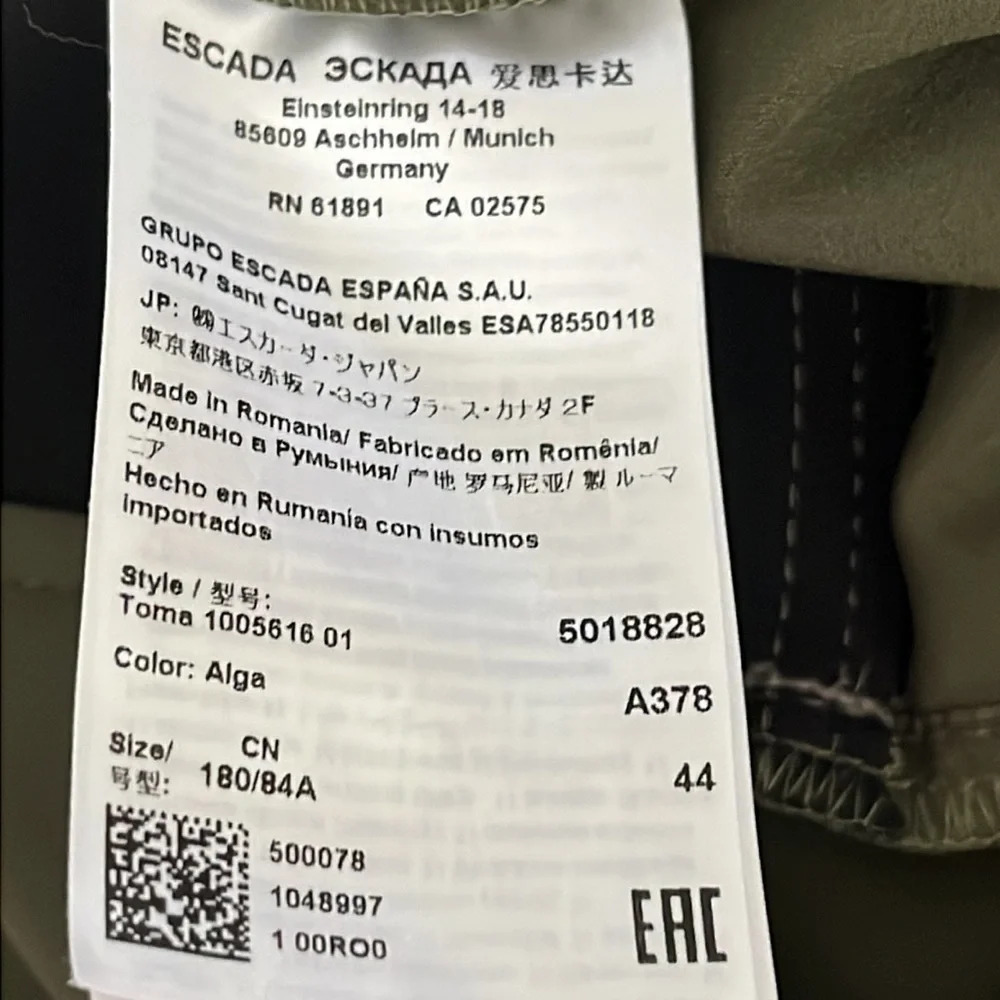 Escada Sport Back Zip Slacks/Pants in Algae - Size 14 (US) - Picture 7 of 10